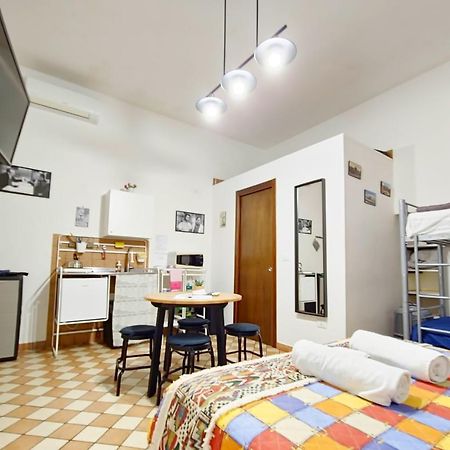 La Casina Di Promised Land Napoli Apartamento Exterior foto