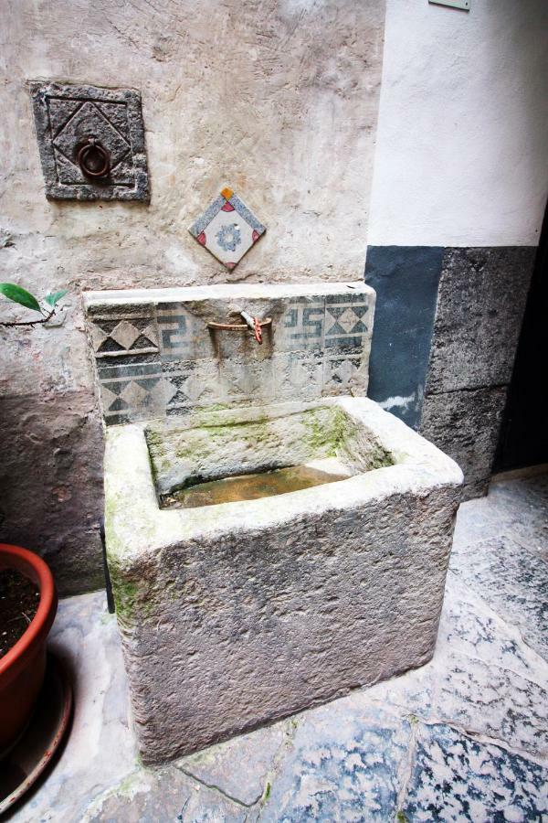 La Casina Di Promised Land Napoli Apartamento Exterior foto
